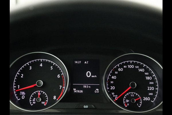 Volkswagen Golf 1.5 TSI Comfortline Business | Trekhaak | Stoelverwarming | Massage | Carplay | Navigatie | Parkeerhulp | Adaptive cruise | Climate control | LED | Bluetooth