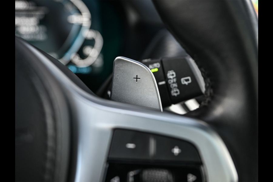 BMW X3 xDrive30e HIGH EXECUTIVE | M-SPORT | PERFORMANCE SEATS | FULL-STYLING | PANORAMADAK | HEAD-UP | HARMAN/KARDON | AMBIANCE INTERIE