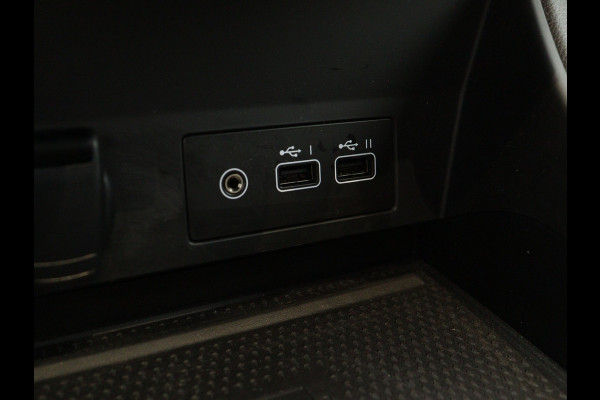 Renault Captur 140PK Techno | CAMERA | NAVI GROOT | STOELVERW | 1500KG trekgewicht