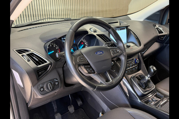 Ford Kuga 1.5 EcoBoost Titanium TREKHAAK NAVIGATIE CAMERA KEYLESS-GO CRUISE PDC AIRCO START/STOP BLUETOOTH