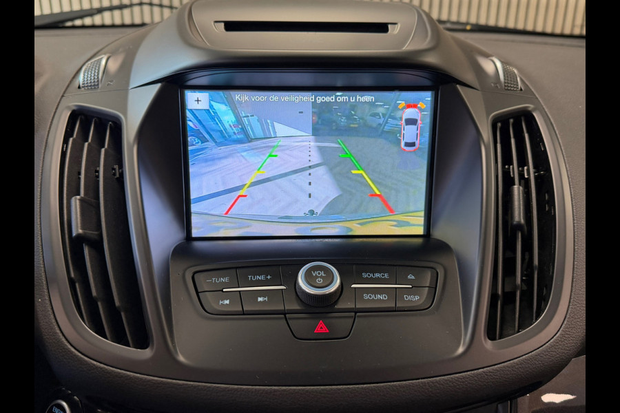 Ford Kuga 1.5 EcoBoost Titanium TREKHAAK NAVIGATIE CAMERA KEYLESS-GO CRUISE PDC AIRCO START/STOP BLUETOOTH