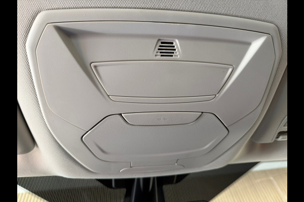 Ford Kuga 1.5 EcoBoost Titanium TREKHAAK NAVIGATIE CAMERA KEYLESS-GO CRUISE PDC AIRCO START/STOP BLUETOOTH