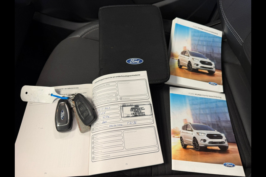 Ford Kuga 1.5 EcoBoost Titanium TREKHAAK NAVIGATIE CAMERA KEYLESS-GO CRUISE PDC AIRCO START/STOP BLUETOOTH