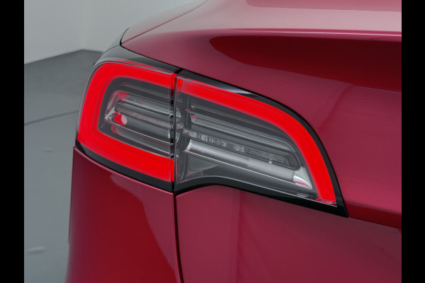 Tesla Model 3 Long Range AWD 75kWh 463PK Lmv FSD-3 Computer 18"Lm  Premium Audio AutoPilot Panoramadak Camera's Leer Adaptive-Cruise-Control+S 4WD Stoel en achterbank verwarming Elektr.Stoelen+Memory+Easy-Entry WiFi Origineel Nederlandse Auto Garantie op Accu/Motor tot 28-09-2028/192.000km