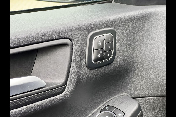 Ford Kuga 2.5 FHEV ST-Line X 190pk | Zuid | Driver Assistance Pack | Technology Pack | Winterpack | Panoramadak | All Weather banden | Geen stekker nodig