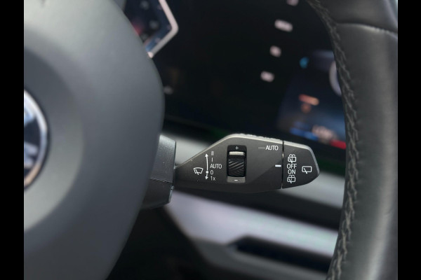 BMW 1-serie 120 | M-Sport Pro Harman/Kardon | Hud| Carplay & Android Auto|Pano| Trekhaak | Shadow Line | Cruise|Incl Btw