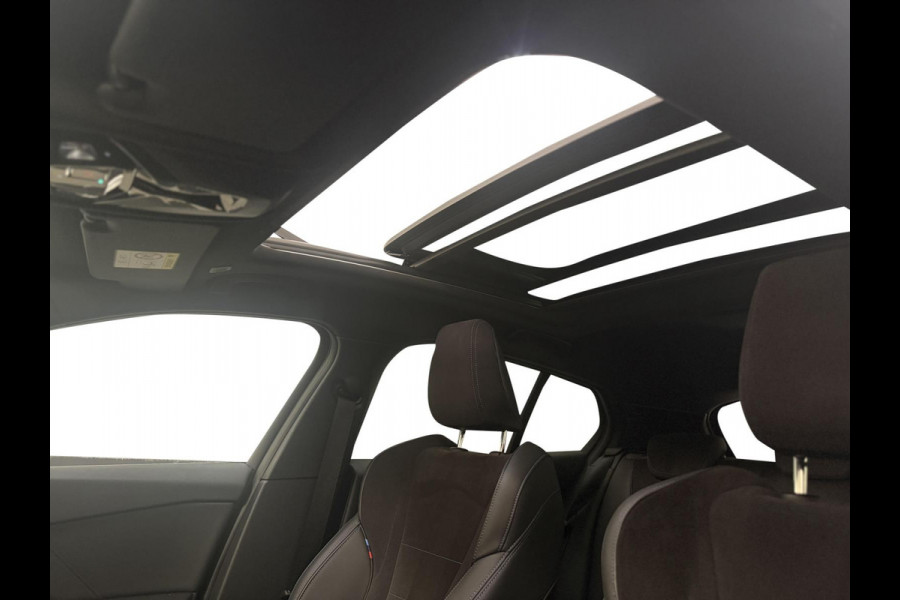 BMW 1-serie 120 | M-Sport Pro Harman/Kardon | Hud| Carplay & Android Auto|Pano| Trekhaak | Shadow Line | Cruise|Incl Btw