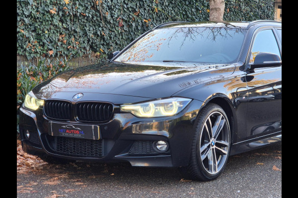 BMW 3 Serie Touring F31 320i M Sport X-drive Trekhaak Apple CarPlay dig.dash 19inch 320i xDrive M Sport Edition