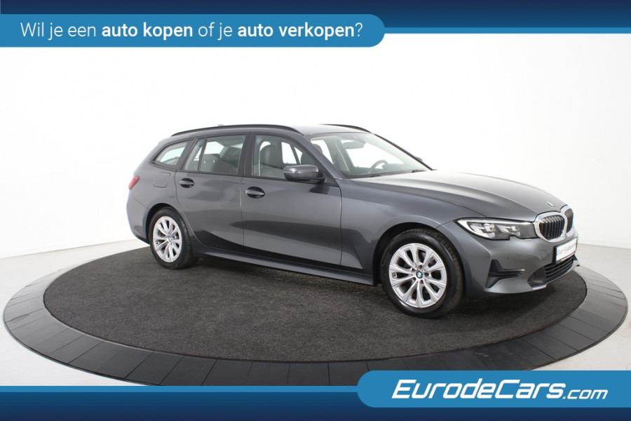 BMW 3 Serie Touring 320i *1ste Eigenaar*Leer*Navigatie*Trekhaak*