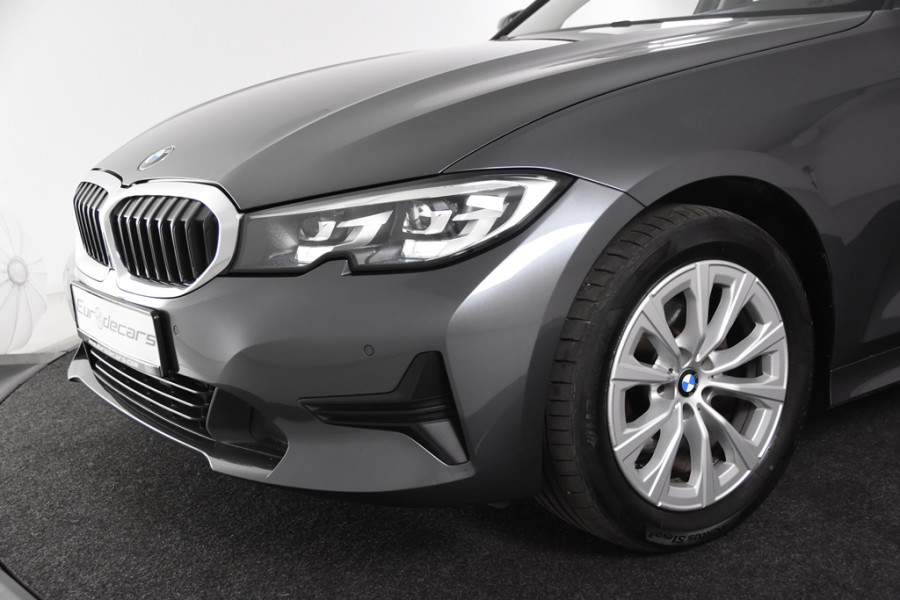 BMW 3 Serie Touring 320i *1ste Eigenaar*Leer*Navigatie*Trekhaak*