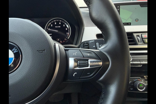 BMW X2 SDrive18i M-Pakket High Exec Full M Sportief Design LED 19” M-Velgen M-Alcantara Navi Camera PDC V+A