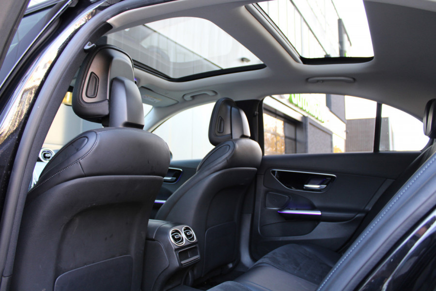 Mercedes-Benz C-Klasse 200 AMG Line | PANO | SFEER | CARPLAY | STOELVERWARMING | 19 INCH |