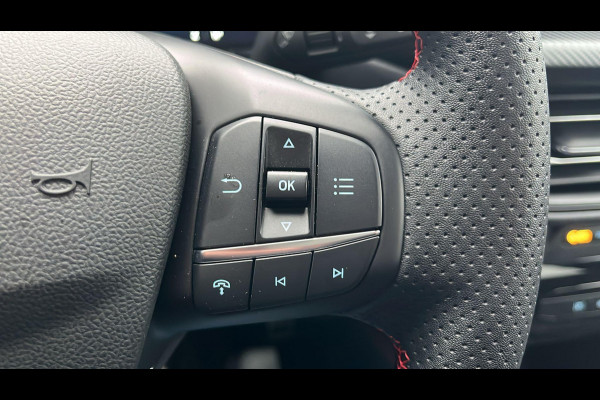 Ford Kuga 2.5 PHEV ST-Line X 243pk | ZUID | Driver Assistance Pack | Winterpack | Technology Pack | All Weatherbanden | 2.100kg Trekgewicht