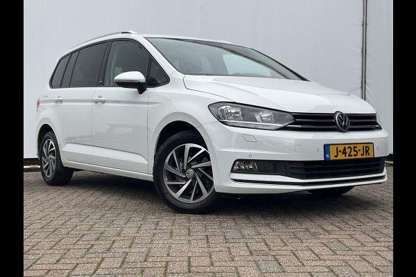 Volkswagen Touran 1.4 TSI 150pk Comfortline Stoel/Stuurverw. Carplay Adap.Cruise Nav/Cam Onderhouden!