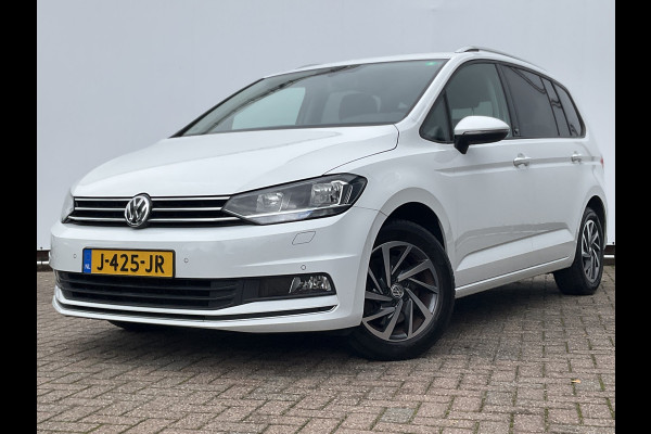Volkswagen Touran 1.4 TSI 150pk Comfortline Stoel/Stuurverw. Carplay Adap.Cruise Nav/Cam Onderhouden!