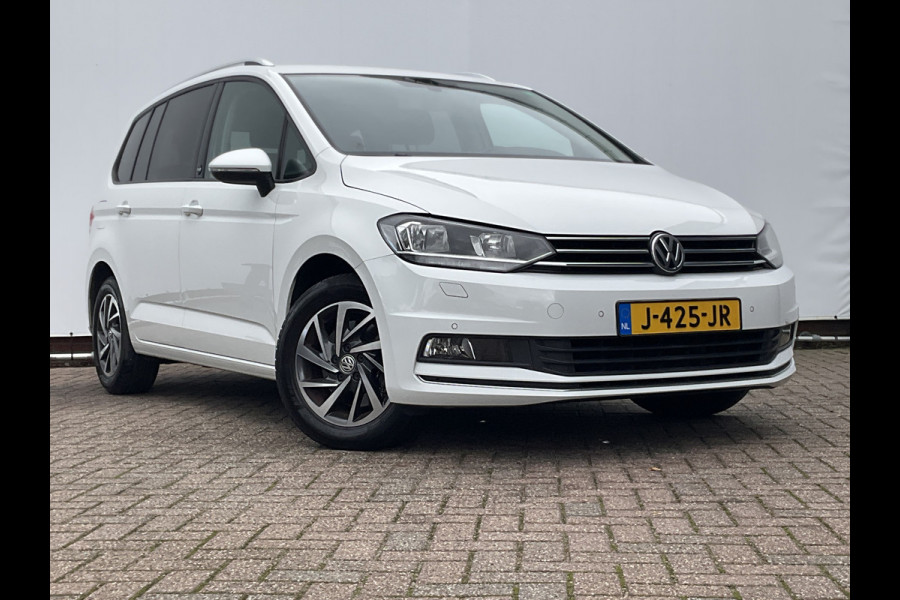 Volkswagen Touran 1.4 TSI 150pk Comfortline Stoel/Stuurverw. Carplay Adap.Cruise Nav/Cam Onderhouden!