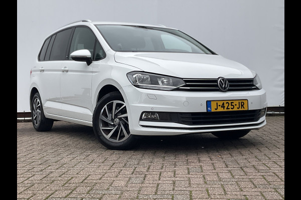 Volkswagen Touran 1.4 TSI 150pk Comfortline Stoel/Stuurverw. Carplay Adap.Cruise Nav/Cam Onderhouden!