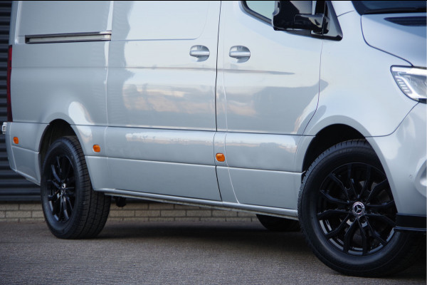 Mercedes-Benz Sprinter 319 3.0 CDI V6 L2H1 AUT. LED, 3.5T TREKHAAK, LUCHTVERING, ADAPT. CRUISE, 360 CAMERA, MBUX 10'', STOELVERWARMING, STANDKACHEL, VO
