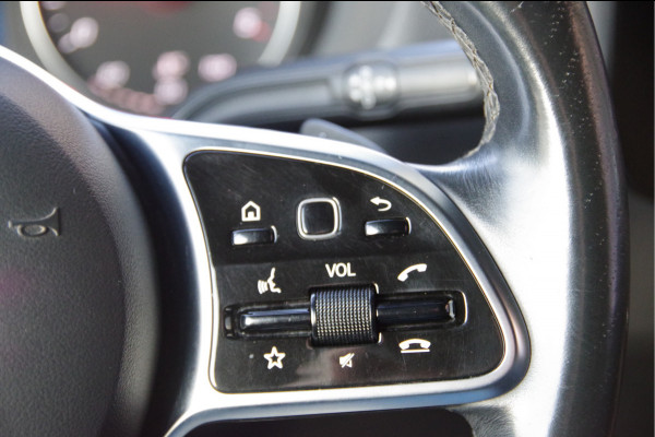 Mercedes-Benz Sprinter 319 3.0 CDI V6 L2H1 AUT. LED, 3.5T TREKHAAK, LUCHTVERING, ADAPT. CRUISE, 360 CAMERA, MBUX 10'', STOELVERWARMING, STANDKACHEL, VO