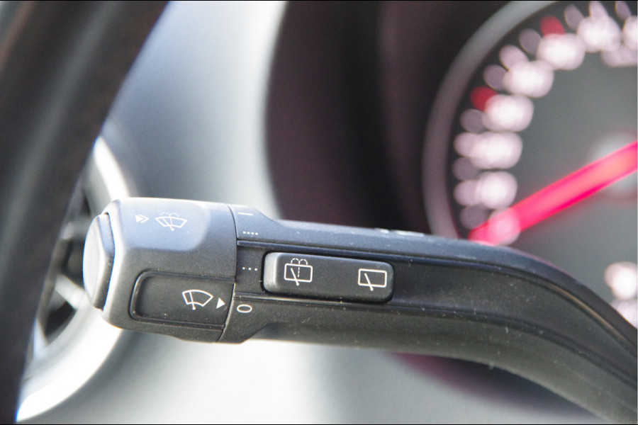 Mercedes-Benz Sprinter 319 3.0 CDI V6 L2H1 AUT. LED, 3.5T TREKHAAK, LUCHTVERING, ADAPT. CRUISE, 360 CAMERA, MBUX 10'', STOELVERWARMING, STANDKACHEL, VO