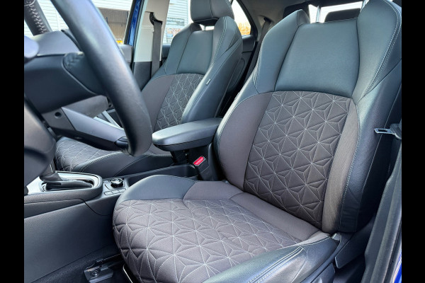 Toyota Yaris Cross 1.5 Hybrid Executive - Navi - Climate - Panodak - Camera