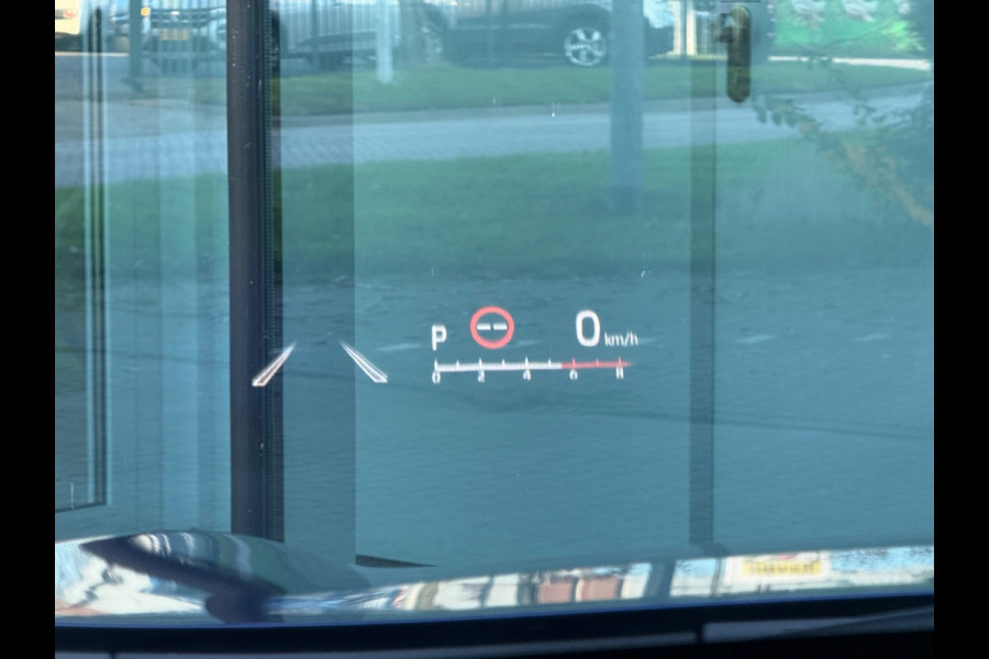 Toyota Yaris Cross 1.5 Hybrid Executive - Navi - Climate - Panodak - Camera