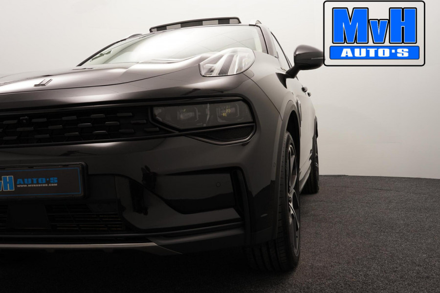 Lynk & Co 01 1.5 Plug-in Hybride|FULL BLACK|ZWARTE.HEMEL|NAP