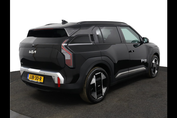 Kia EV3 Plus Advanced 81.4 kWh - Demo Automaat - Prijs incl. Inruilpremie - Schuif-/kanteldak - Stoel-/stuurverwarming - Blind Spot - Navigatie - Fabrieksgarantie tot 2032
