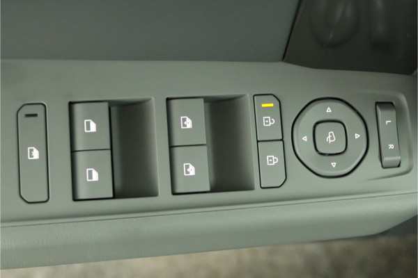 Kia EV3 Plus Advanced 81.4 kWh - Demo Automaat - Prijs incl. Inruilpremie - Schuif-/kanteldak - Stoel-/stuurverwarming - Blind Spot - Navigatie - Fabrieksgarantie tot 2032