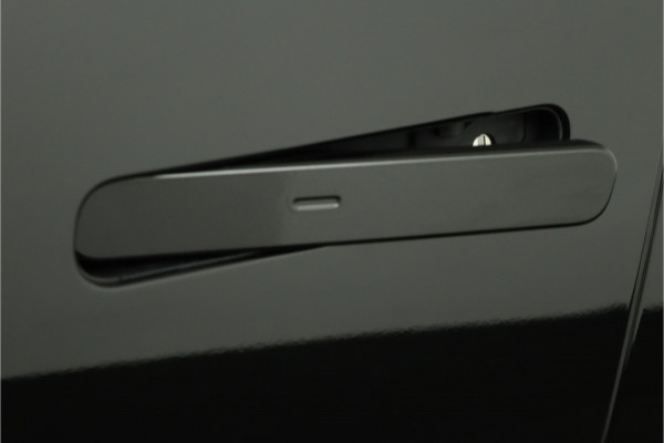 Kia EV3 Plus Advanced 81.4 kWh - Demo Automaat - Prijs incl. Inruilpremie - Schuif-/kanteldak - Stoel-/stuurverwarming - Blind Spot - Navigatie - Fabrieksgarantie tot 2032