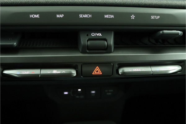 Kia EV3 Plus Advanced 81.4 kWh - Demo Automaat - Prijs incl. Inruilpremie - Schuif-/kanteldak - Stoel-/stuurverwarming - Blind Spot - Navigatie - Fabrieksgarantie tot 2032