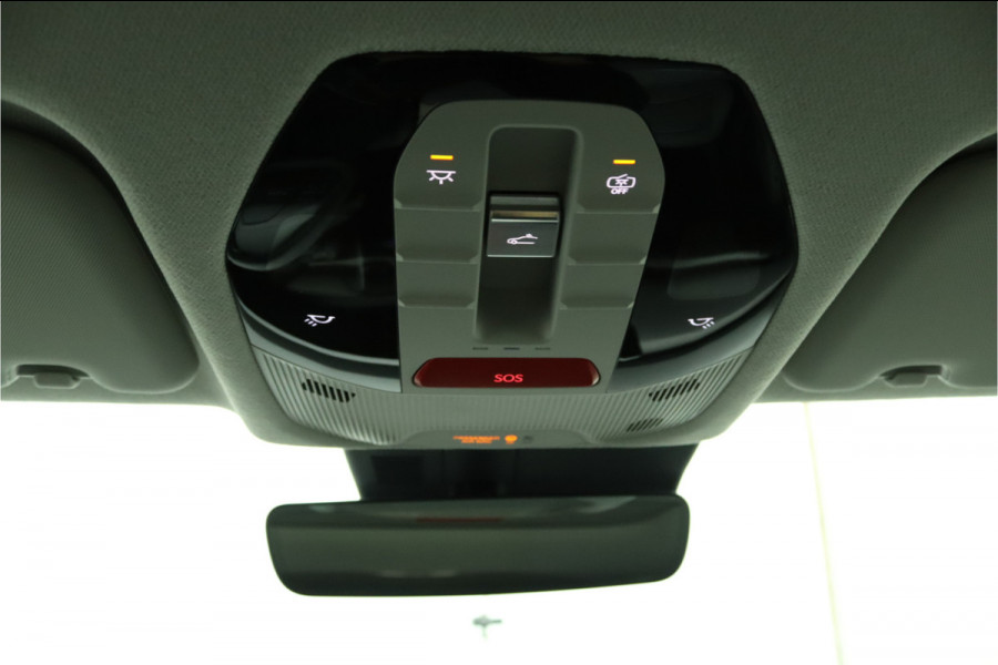 Kia EV3 Plus Advanced 81.4 kWh - Demo Automaat - Prijs incl. Inruilpremie - Schuif-/kanteldak - Stoel-/stuurverwarming - Blind Spot - Navigatie - Fabrieksgarantie tot 2032