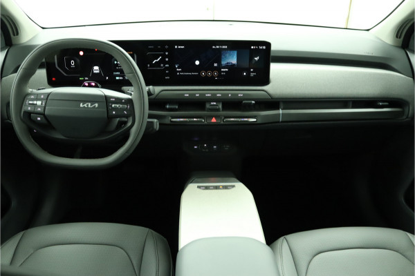 Kia EV3 Plus Advanced 81.4 kWh - Demo Automaat - Prijs incl. Inruilpremie - Schuif-/kanteldak - Stoel-/stuurverwarming - Blind Spot - Navigatie - Fabrieksgarantie tot 2032