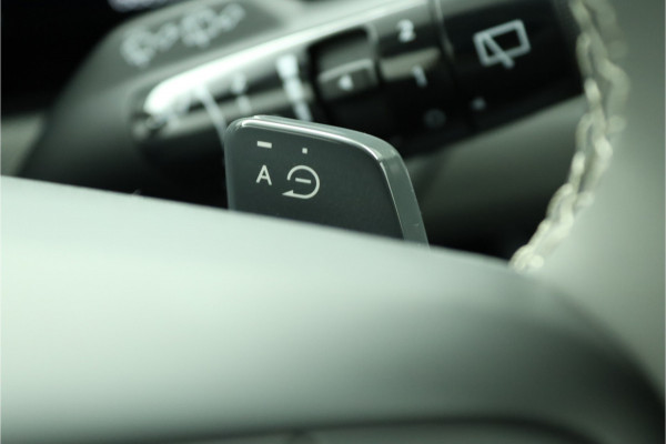 Kia EV3 Plus Advanced 81.4 kWh - Demo Automaat - Prijs incl. Inruilpremie - Schuif-/kanteldak - Stoel-/stuurverwarming - Blind Spot - Navigatie - Fabrieksgarantie tot 2032