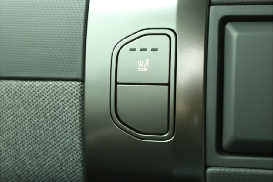 Kia EV3 Plus Advanced 81.4 kWh - Demo Automaat - Prijs incl. Inruilpremie - Schuif-/kanteldak - Stoel-/stuurverwarming - Blind Spot - Navigatie - Fabrieksgarantie tot 2032