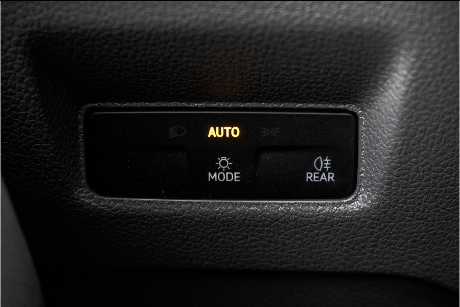 Volkswagen Crafter 2.0TDI 140PK 30 TDI | L3H2 | NW Model | Navi | CarPlay | Camera | Cruise | Climate | PDC | Euro 6