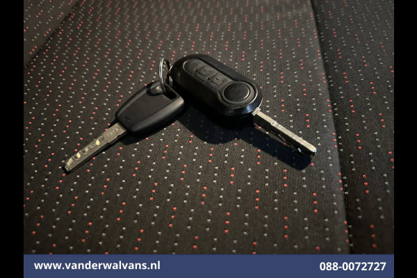 Peugeot Boxer 2.2 BlueHDi 141pk Bakwagen Laadklep Euro6 Airco | Cruisecontrol | 955kg laadvermogen Bijrijdersbank