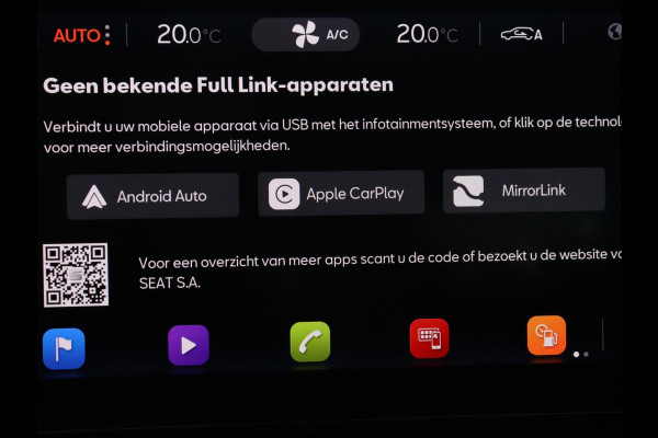 Seat Leon 1.5 TSI FR Launch Edition | Trekhaak | Adaptive cruise | Carplay | Navigatie | Full LED | DAB | Climate control | Parkeerhulp | Sfeerverlichting | Digital Cockpit