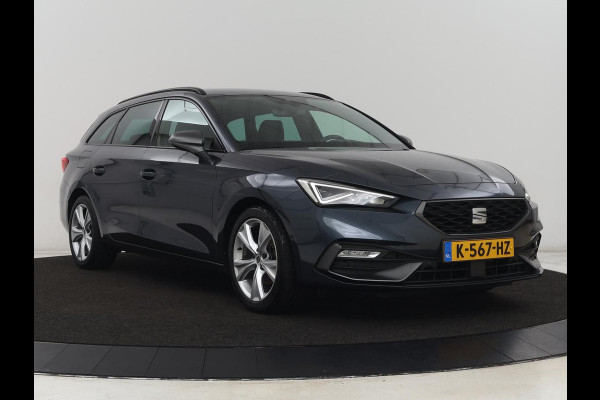Seat Leon 1.5 TSI FR Launch Edition | Trekhaak | Adaptive cruise | Carplay | Navigatie | Full LED | DAB | Climate control | Parkeerhulp | Sfeerverlichting | Digital Cockpit
