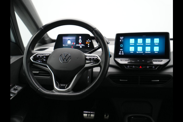 Volkswagen ID.3 First Max 58 kWh 204pk Trekhaak Navigatie Camera Stoelverwarming Side ass. ARGON