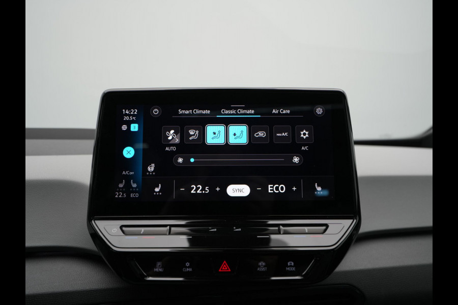 Volkswagen ID.3 First Max 58 kWh 204pk Trekhaak Navigatie Camera Stoelverwarming Side ass. ARGON