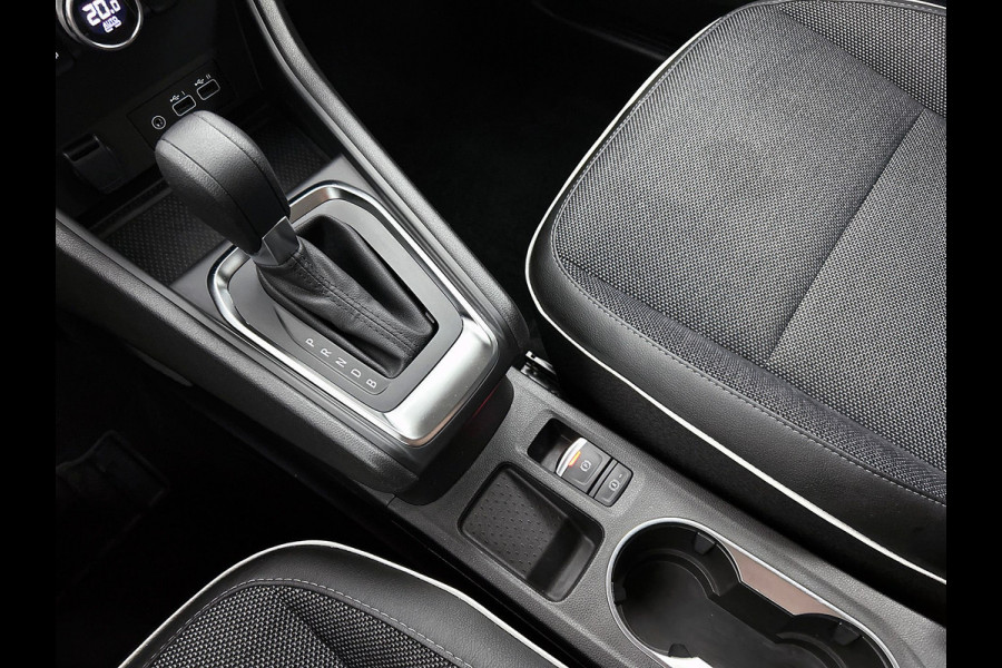 Renault Captur E-Tech full hybrid 145PK techno / CAMERA / NAVI GROOT