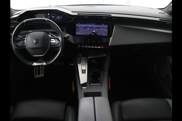 Peugeot 308 1.6 PHEV 225 GT | Panoramadak | Stoelverwarming | 360 Camera | Focal Sound | Adaptive cruise | Matrix LED | Keyless | Carplay | Navigatie | Leder/Alcantara | Dodehoek detectie | Plug In