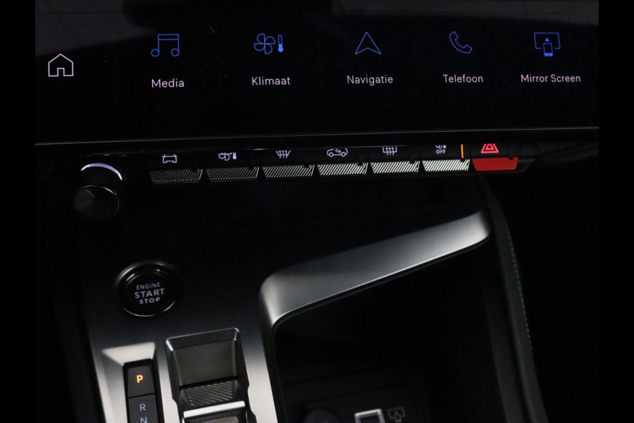 Peugeot 308 1.6 PHEV 225 GT | Panoramadak | Stoelverwarming | 360 Camera | Focal Sound | Adaptive cruise | Matrix LED | Keyless | Carplay | Navigatie | Leder/Alcantara | Dodehoek detectie | Plug In