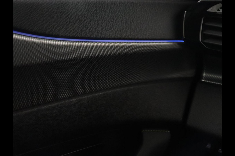 Peugeot 308 1.6 PHEV 225 GT | Panoramadak | Stoelverwarming | 360 Camera | Focal Sound | Adaptive cruise | Matrix LED | Keyless | Carplay | Navigatie | Leder/Alcantara | Dodehoek detectie | Plug In