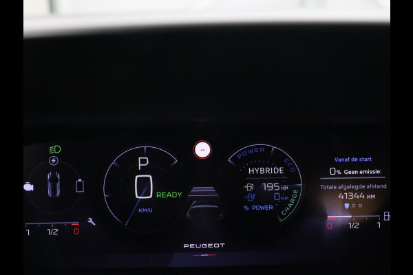 Peugeot 308 1.6 PHEV 225 GT | Panoramadak | Stoelverwarming | 360 Camera | Focal Sound | Adaptive cruise | Matrix LED | Keyless | Carplay | Navigatie | Leder/Alcantara | Dodehoek detectie | Plug In