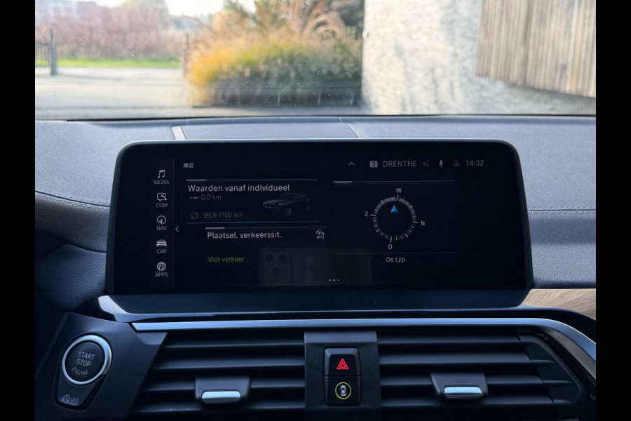 BMW X3 xDrive20i High Executive M-sport | Leren bekleding | Head-up display | Stoelverwarming | Cruise & climate control | Dodehoek en