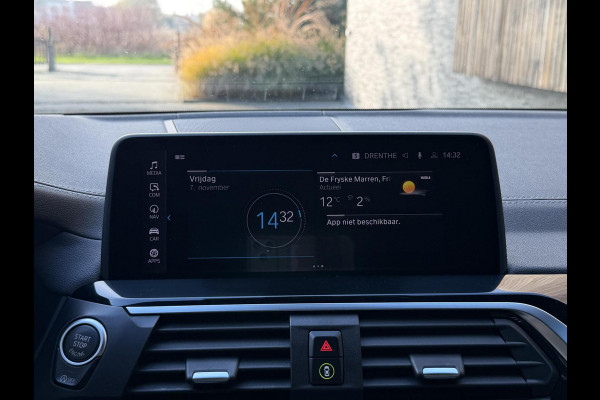 BMW X3 xDrive20i High Executive M-sport | Leren bekleding | Head-up display | Stoelverwarming | Cruise & climate control | Dodehoek en
