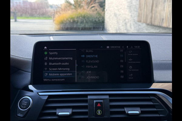BMW X3 xDrive20i High Executive M-sport | Leren bekleding | Head-up display | Stoelverwarming | Cruise & climate control | Dodehoek en