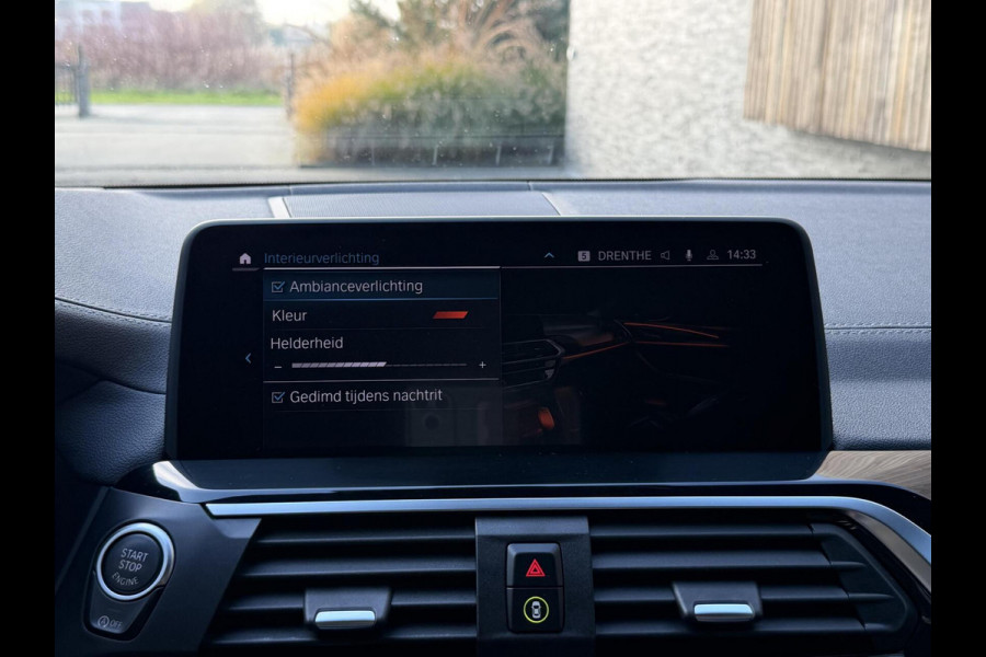 BMW X3 xDrive20i High Executive M-sport | Leren bekleding | Head-up display | Stoelverwarming | Cruise & climate control | Dodehoek en
